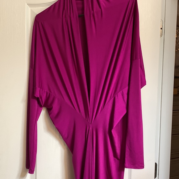 Size Large sexy Low cut V maxi dress in Magenta - Picture 2 of 5